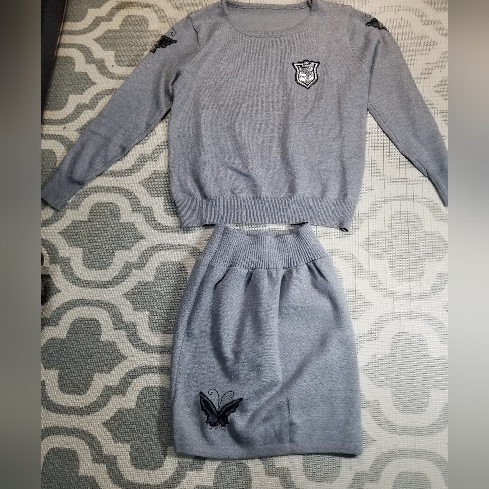 Women Two Piece Gray Skirt Set